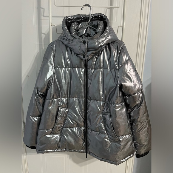 Calvin Klein coat - Picture 2 of 4